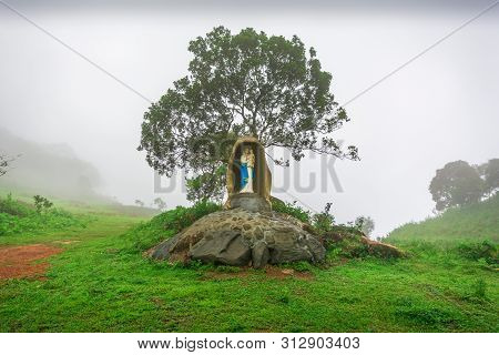Statue Of St. Mary And Jesus Christ From Kurishumala