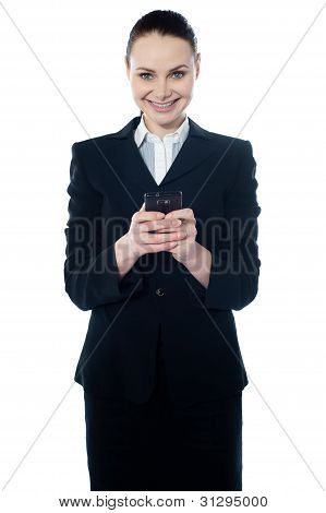 amerikanische weibliche Assistentin SMS
