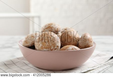Tasty Homemade Gingerbread Cookies In Bowl On Table