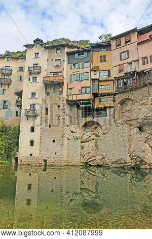 Pont-en-royons Village By The River Bourne In France