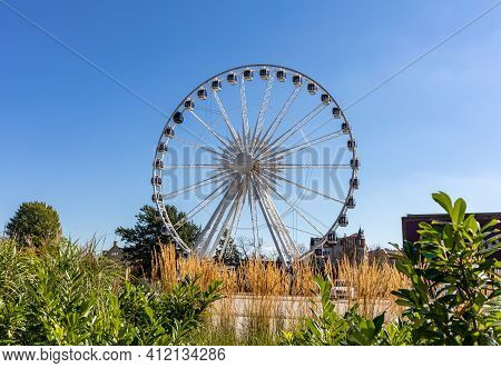 Gdansk, Poland - Sept 9, 2020: Ferris Wheel On The Granary Island In Gdansk, Poland