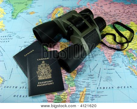 Kikare, karta och Travel pass