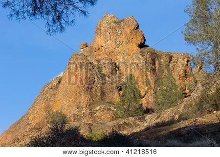 Pinnacles National Monument en Californie (États-Unis)