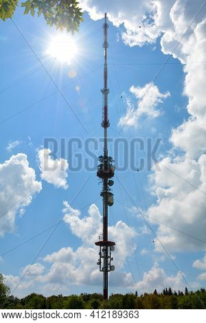 The 227 Meter High Transmitter Kreuzberg Is A Transmitter On The 927.8 Meter High Kreuzberg, In The 