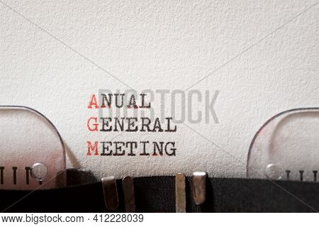Anual general meeting phrase written with a typewriter.