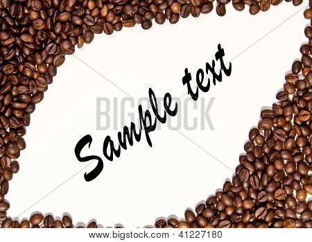 กาแฟและถั่วในเฟรม