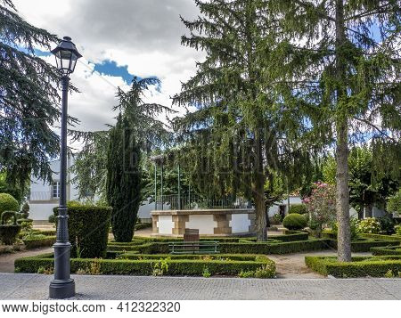 Almeida, Guarda, Portugal; August 2020: Entance And Fragment Of The Fortified Medieval Walls Of The 
