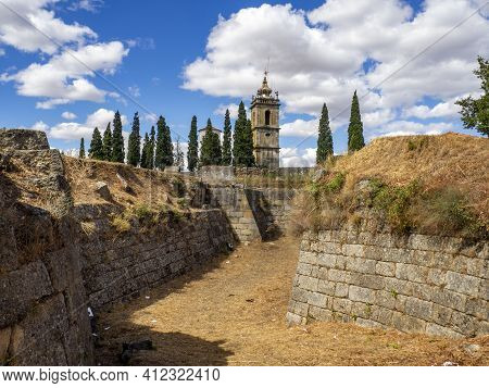 Almeida, Guarda, Portugal; August 2020: Entance And Fragment Of The Fortified Medieval Walls Of The 