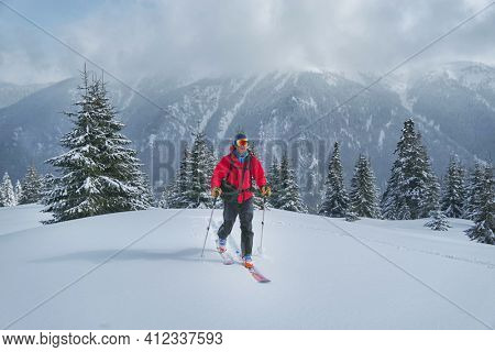 Ski tour in Godeanu Mountains, Carpathians, Romania, Europe