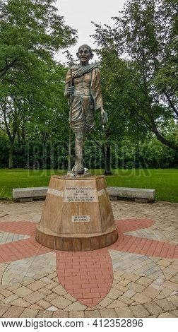 Chicago, Il August 27, 2016 Mohandas Karamchand Gandhi Statue In A Park, Father Of India