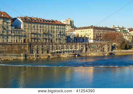 Murazzi, Turin