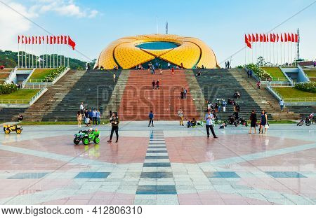 Dalat, Vietnam - March 12, 2018: Sunflower Building At Lam Vien Square In Dalat, Vietnam