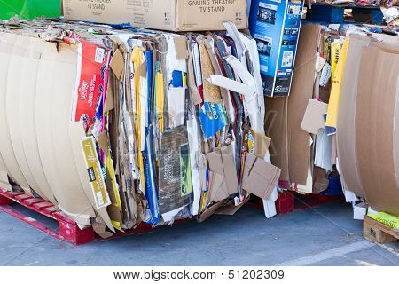 Sacramento, Usa - September 19: Cardboard Trash On September 19, 2013 In Sacramento, California.