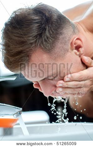 Washing Face