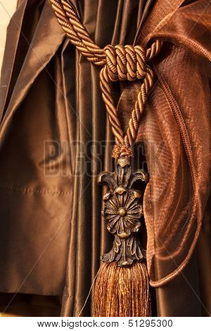 Curtain 