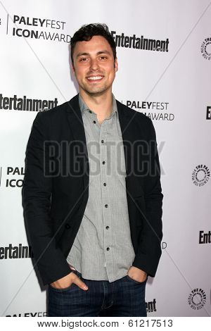 LOS ANGELES - MAR 10:  John Francis Daley at the PALEYFEST Icon Award IHO Judd Apatow at Paley Center For Media on March 10, 2014 in Beverly Hills, CA