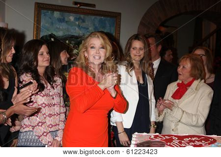 LOS ANGELES - MAR 4:  Melody Thomas Scott, Cast at the Melody Thomas Scott Celebrates 35 Years at the 