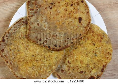 Daal ka Paratha - A flatbread made from lentils