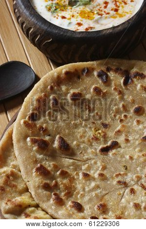 Dal Jo lolo is a paratha from India