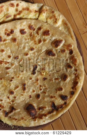 Dal Jo lolo is a paratha from India