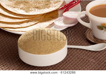 Khakra with tea - a gujarati snack from India
