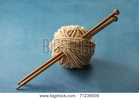 Yarn Ball with Knitting Needles
