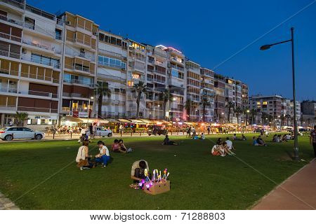 Kordon, Izmir