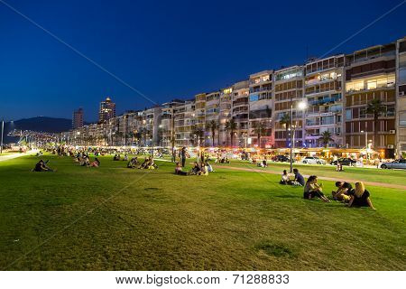 Kordon, Izmir
