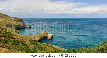 Tunnel Beach