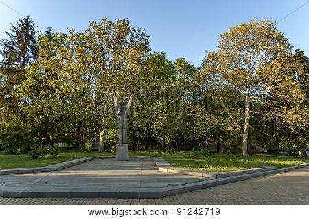 Saint Kliment Ohridski statue Sofia