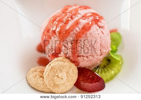 Fruit strawberry ice cream in plate 