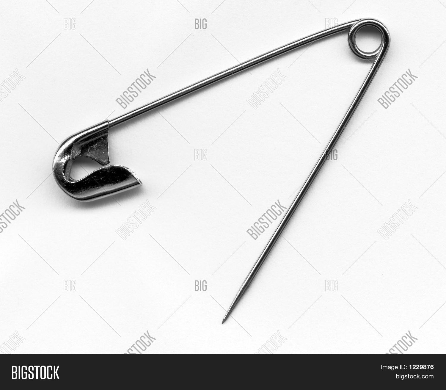 булавка язык. иглы и булавки. булавка. булавка английская 35 мм. булавка.