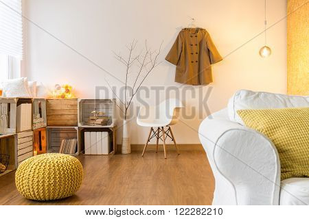 This Little Pouffe Suits Here