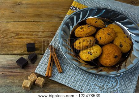 Homemade chocolate chip cookies in a metal plate. Breakfast cookies. Dessert cookies. Cookies. Cookie. Dessert. Breakfast. Sweet cookies. Homemade cookies