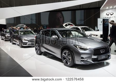 Infiniti Q30