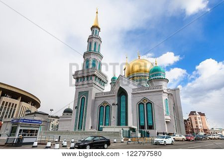 Moscow Cathedral Mosque And Indoor Stadium