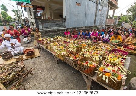 UBUD, BALI - MAR 8, 2016: Unidentified people during the celebration before Nyepi - Balinese Day of Silence. Day Nyepi is also celebrated as New Year - according Balinese calendar now came 1938 year. 