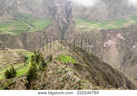 Peru, Cotahuasi canyon, The wolds deepest canyon. The canyon also shelters several remote traditional rural settlements