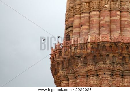 Ruiny Qutub Minar - Dillí