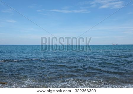 Daytime Seaside View And Blue Sky In Thailand,chong Samaesarn Is A Popular Tourist Destination.