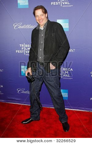 NEW YORK - 21 aprile: Attore Brendan Fraser frequenta la premiere di 