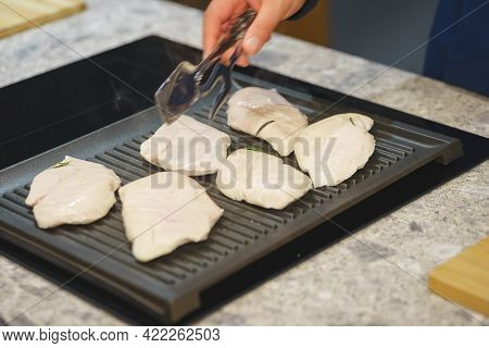 Cooking Process For Fresh Turkey Breast: Grilled Meat.