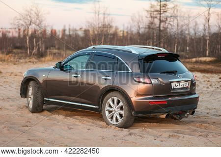 Novyy Urengoy, Russia - May 29, 2021: Crossover Vehicle Infiniti Fx45 In The Dry Tundra.