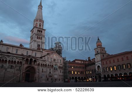 Piazza Grande, Modena, Italy