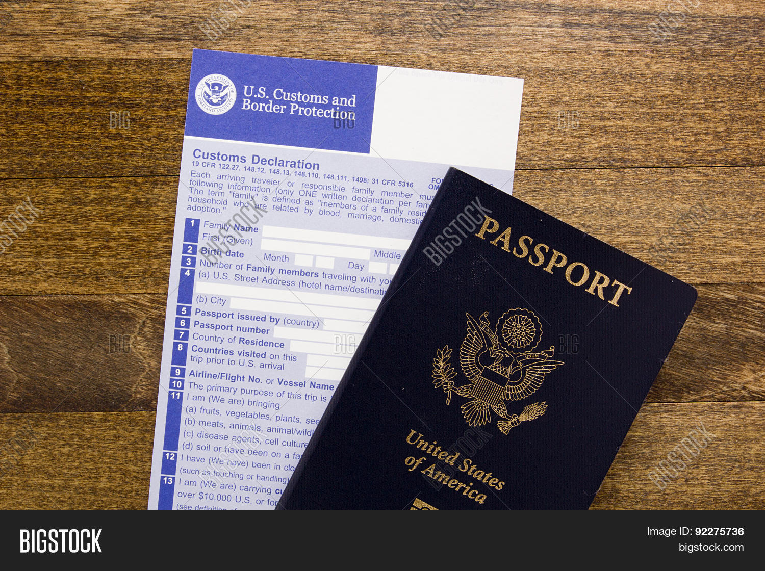 Passport visa am. Паспорт на таможне. Customs Declarations Full HD foto.