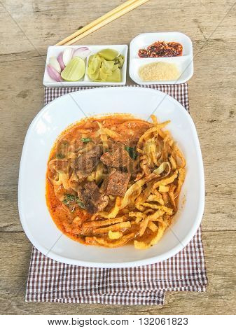Noodle Curry Soup