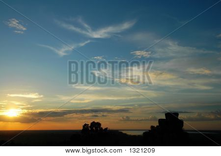 Закат в Пном Bakheng, Сием Рип