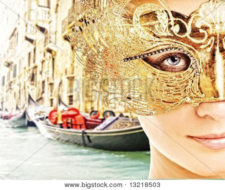Donna con maschera Carnevale di Venezia