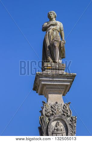 Statue of Deu-la-Deu in the center of Moncao Portugal
