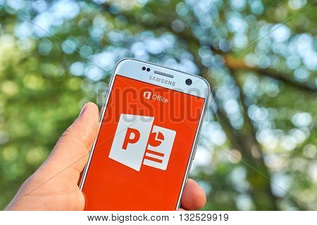 MONTREAL CANADA - MAY 23 2016 - Microsoft Office PowerPoint application on Samsung S7.